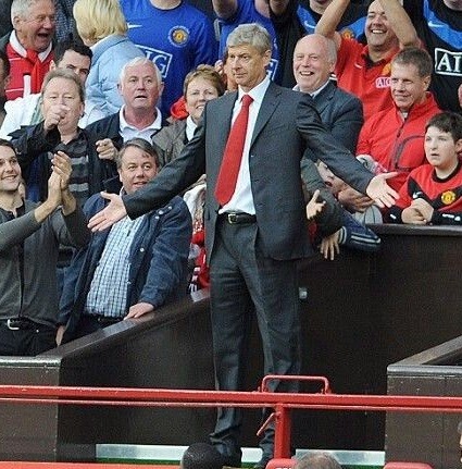 축구 감독들의 선수시절 사진보고 맞추기 썸네일