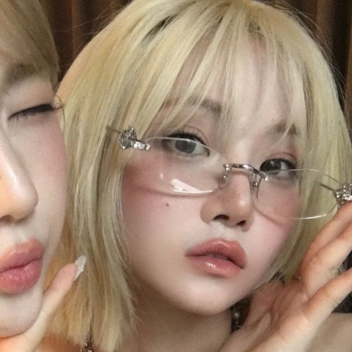 트리플에스 일부만 보고 맞히기 썸네일