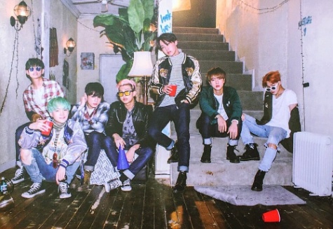 방탄 뮤비를 보고 어떤 노래인지 맞추기 썸네일