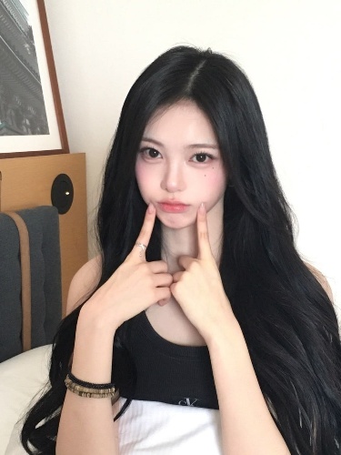 여자 아이돌 이름 맞추기 (고인물) 썸네일