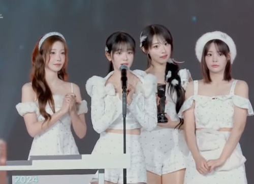 QWER퀴즈 썸네일