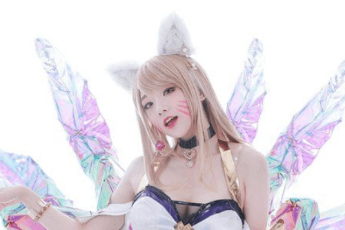 게임 캐릭터 코스프레 맞추기