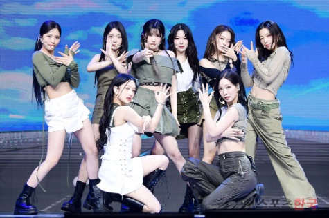 프로미스나인 노래 1초듣고 맞추기