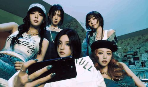 3.5 - 4세대 여돌 노래 랜덤 반주 듣고 맞추기 썸네일