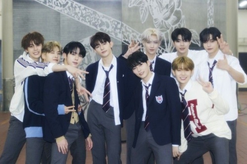 제로베이스원 제베원 즈 맞추기 썸네일