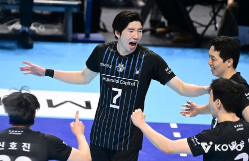 남자 배구선수 이름 맞추기 (25 - 26)