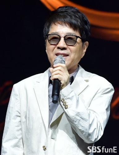 90's 가수 맞추기 썸네일